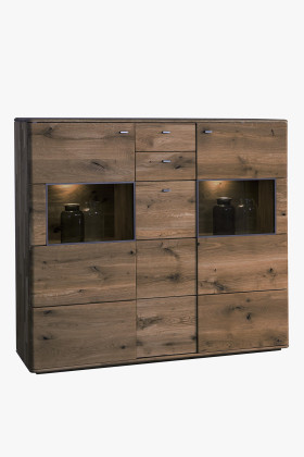 Magas égetett tölgyfa komód két üveges ajtóval, Texas színű, 153 cm